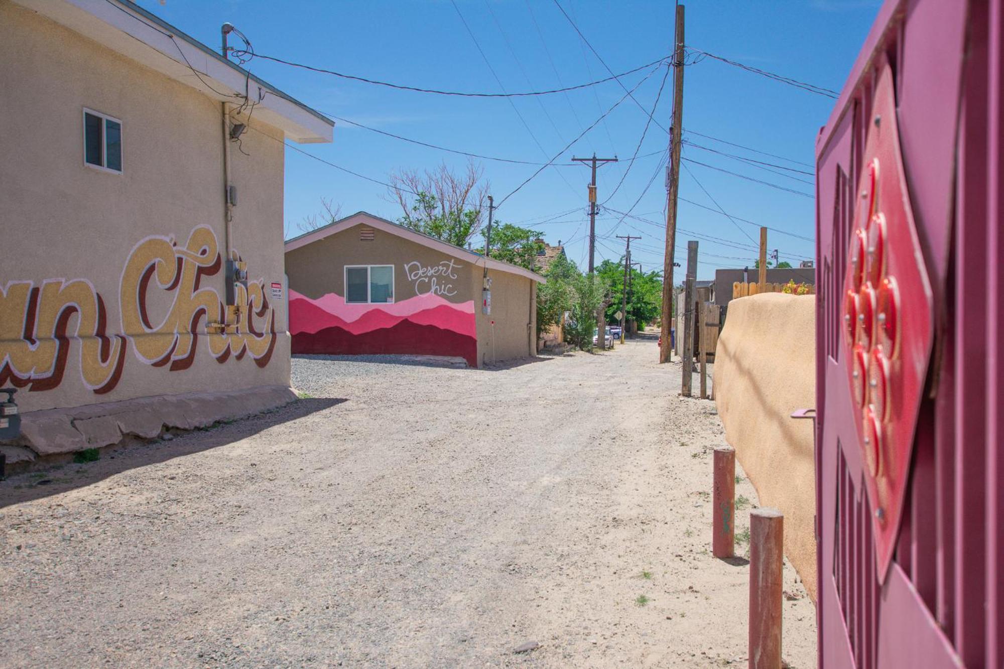 Villa Bohemian Chic An Eclectic Escape-Hot Tub-Pet Friendly-No Pet Fees! Albuquerque Exterior foto