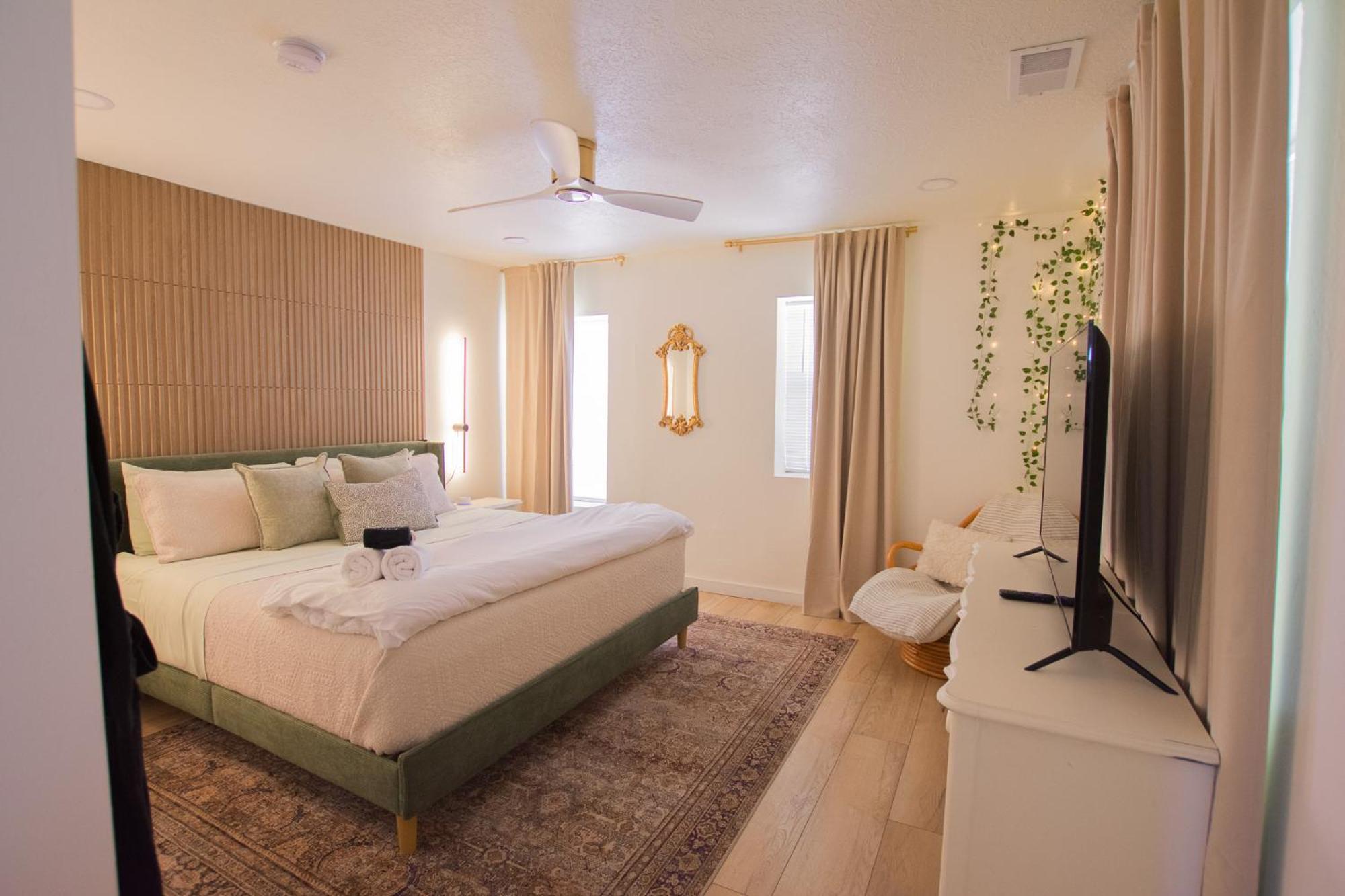 Villa Bohemian Chic An Eclectic Escape-Hot Tub-Pet Friendly-No Pet Fees! Albuquerque Exterior foto